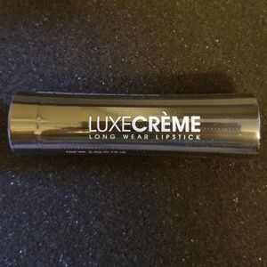 3 for $10 🌟 LuxeCreme Long Wear Lipstick